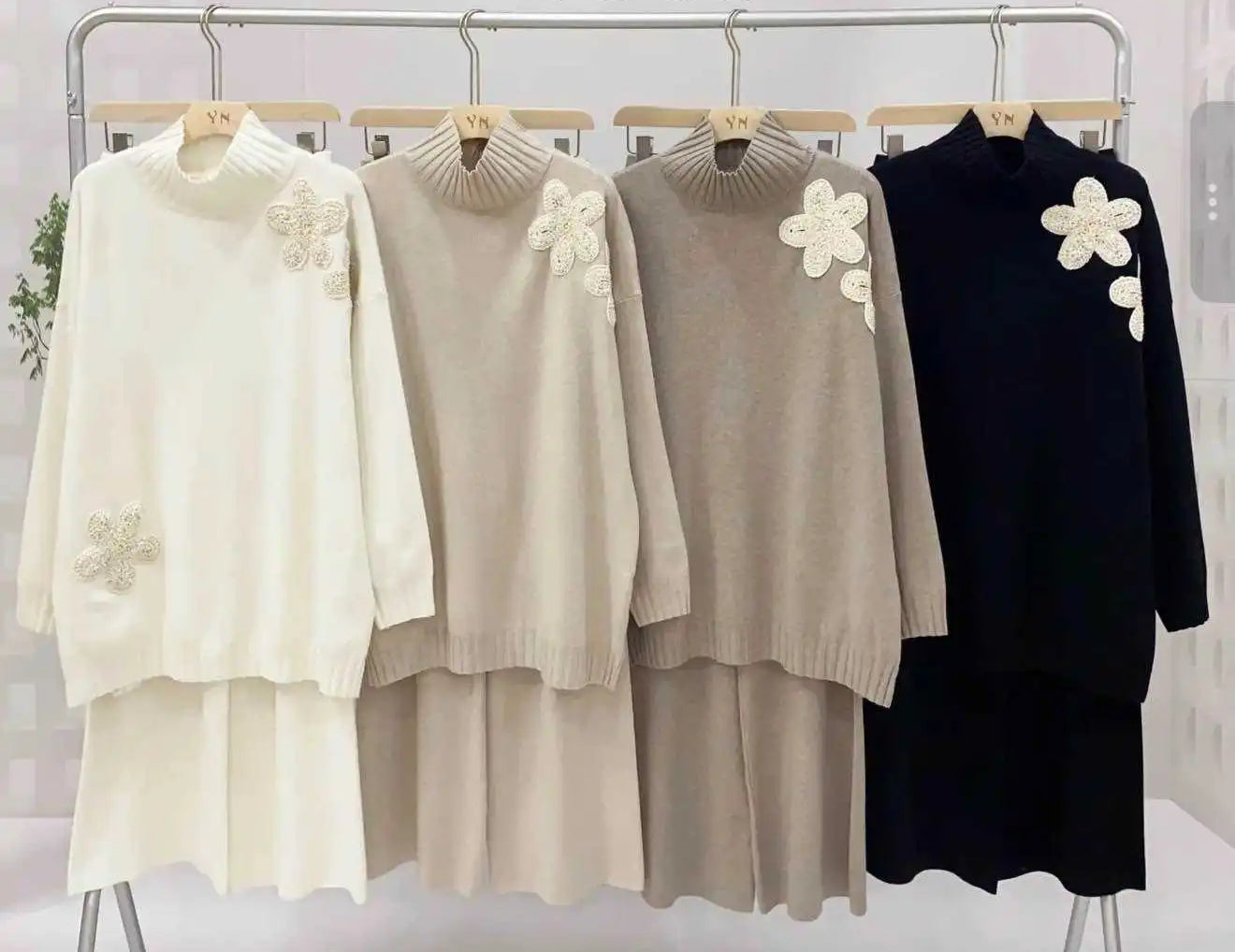 CONJUNTO FLORAL DE COTÓN