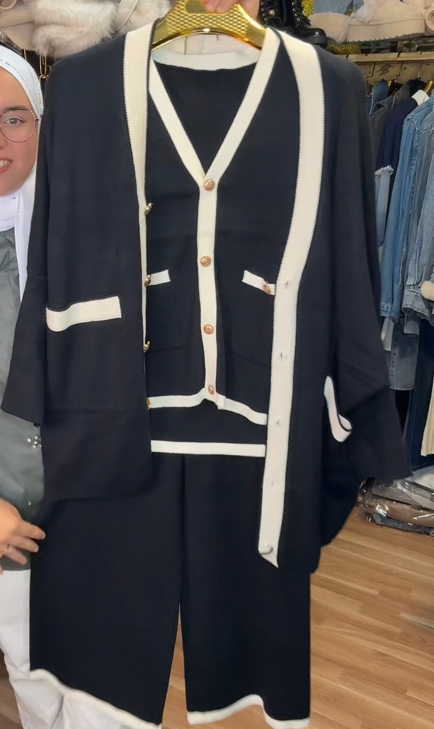 CONJUNTO TRES PIEZAS